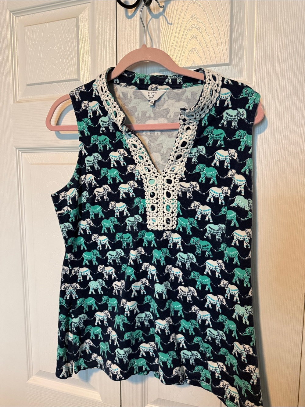 crown & ivy Navy Sleeveless Elephant Print Tank with Crochet Trim Accent